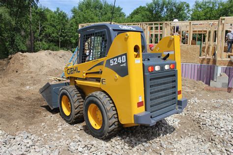 gehl skid steer 5240 power 2 e series|gehl skid steer specs.